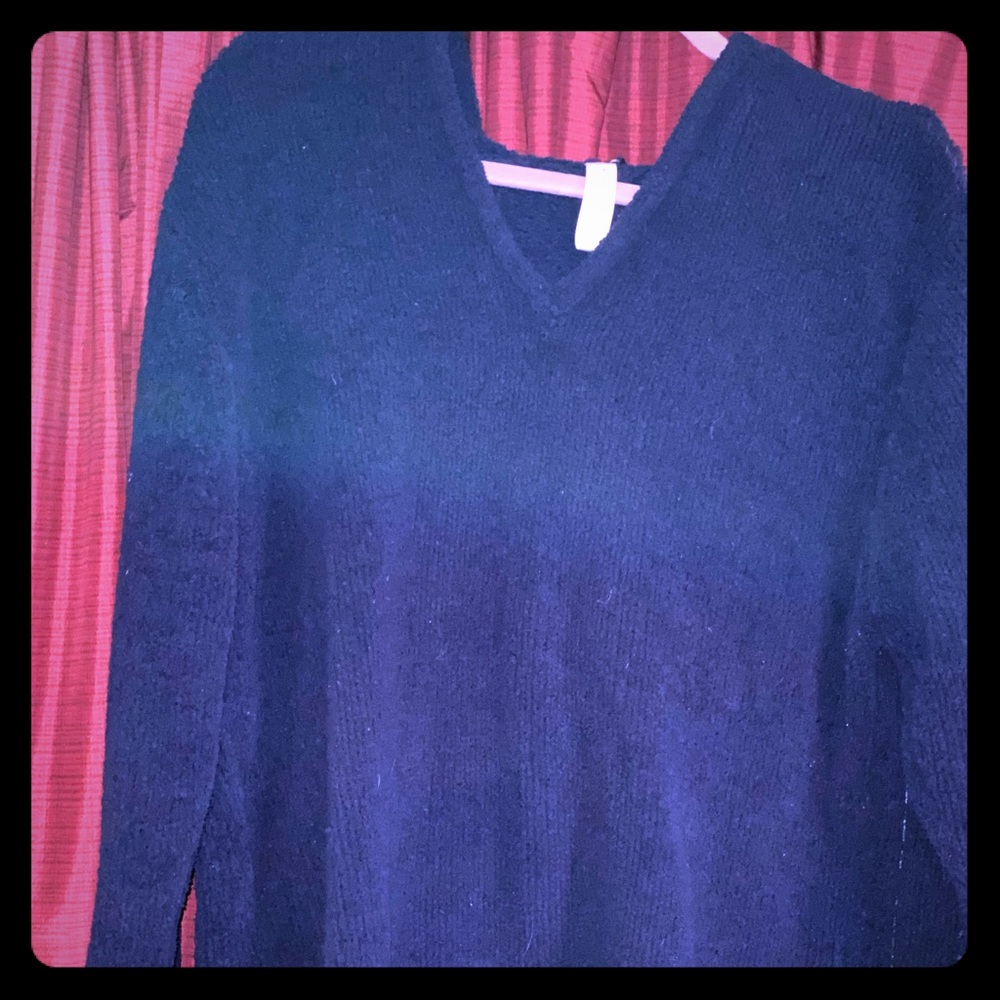 Hooded sweater